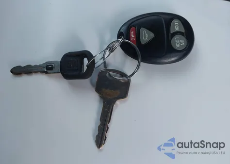 2003 Buick Century Custom from USA, damaged, VIN 2G4WS52J631196182